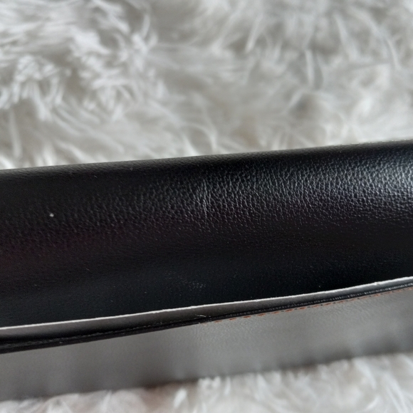 NWOT Yves Saint laurent Wallet - Picture 6 of 9